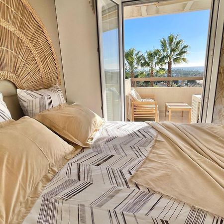 Appartement Vue Exceptionnelle Saint-Raphael  Bagian luar foto