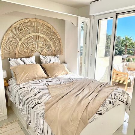 Appartement Vue Exceptionnelle Saint-Raphael  Bagian luar foto