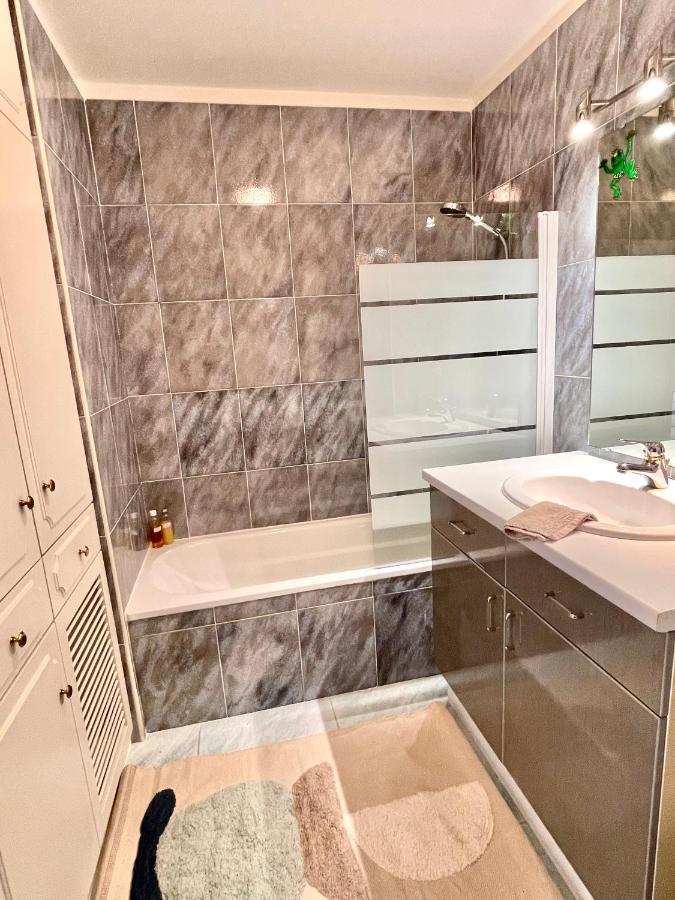 Appartement Vue Exceptionnelle Saint-Raphael  Bagian luar foto