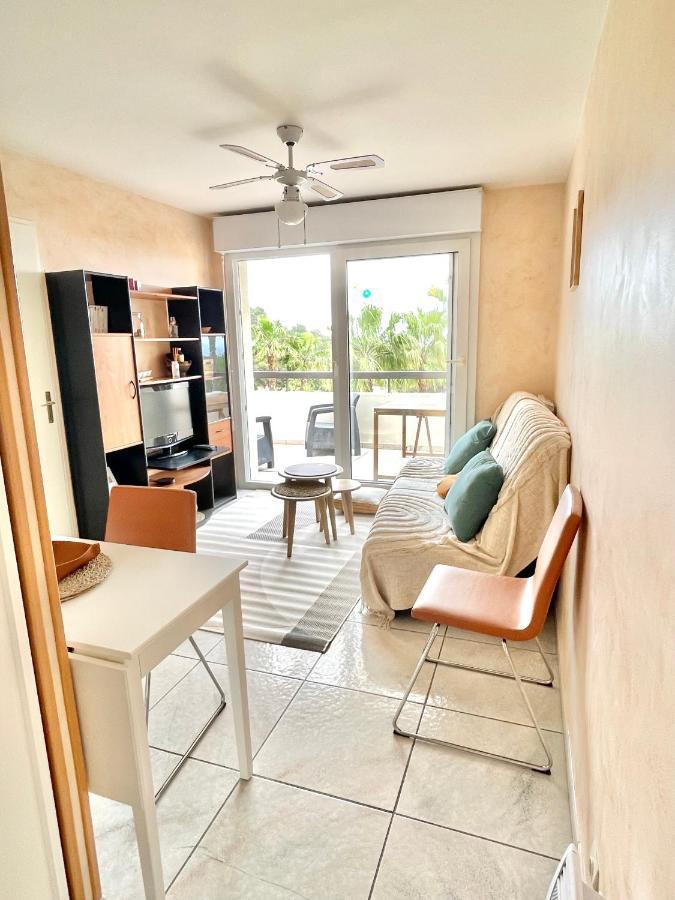 Appartement Vue Exceptionnelle Saint-Raphael  Bagian luar foto